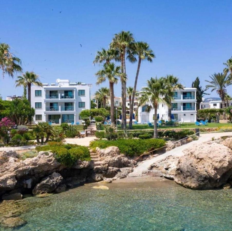 King Evelthon Beach Hotel & Resort Klorakas 외부 사진 Coral Bay