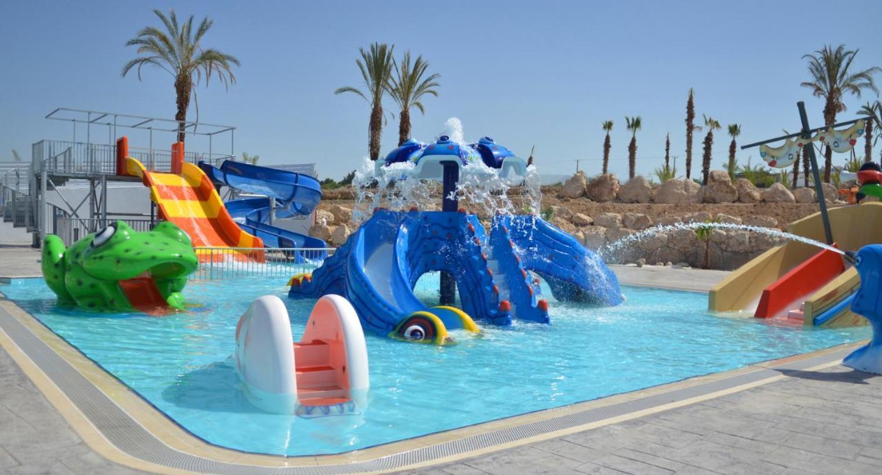 King Evelthon Beach Hotel & Resort Klorakas 외부 사진 Aqua Park